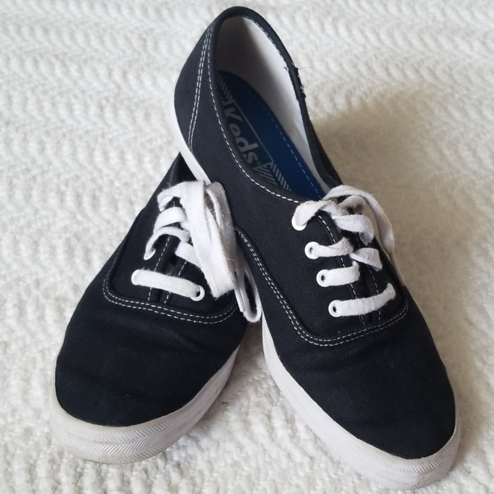 Black Keds